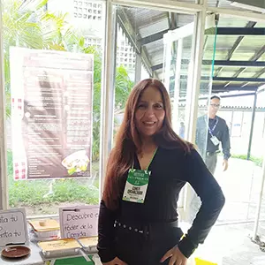 Laura G.